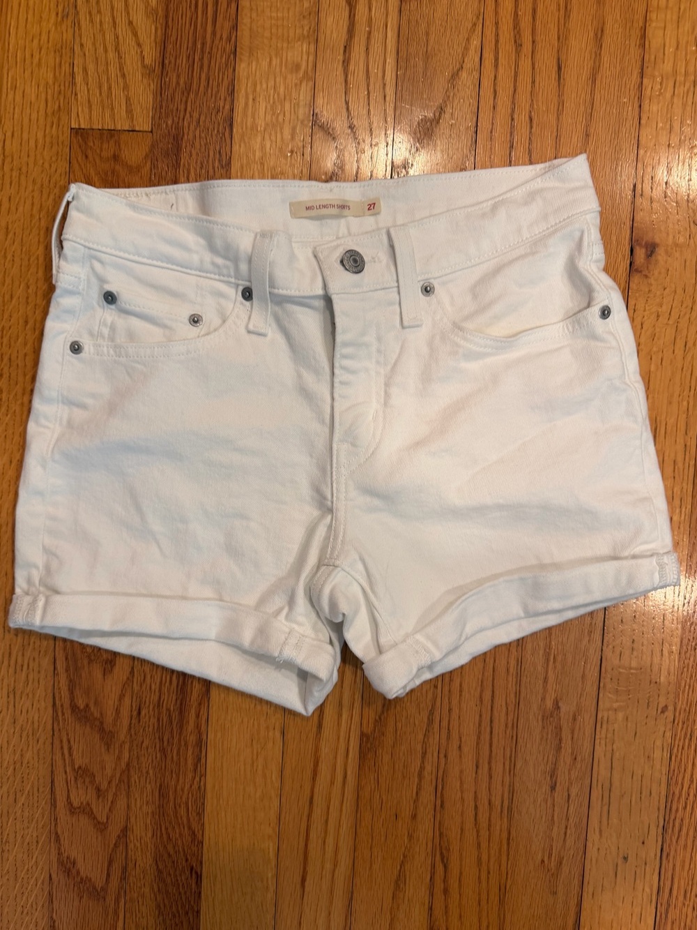 Levi’s Mid Length Shorts White Denim - 27